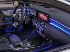 Mercedes AMG A35 6 Mercedes-AMG A35 4MATIC