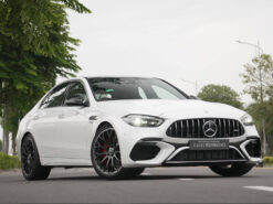 Mercedes AMG C 63 S E Performance 22 Mercedes-AMG C63 S E Performance