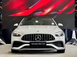 Mercedes AMG C43 3 Mercedes-AMG C43 4Matic