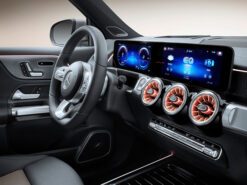 Mercedes Benz EQB 250 2 Mercedes-Benz EQB 250