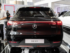 Mercedes Benz EQE 500 4MATIC SUV 10 Mercedes-Benz EQE 500 4matic (SUV)