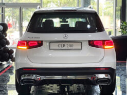 Mercedes Benz GLB 200 AMG 4 Mercedes-Benz GLB 200 AMG