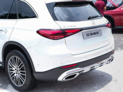 Mercedes Benz GLC200 4Matic 7 Mercedes-Benz GLC200 4Matic