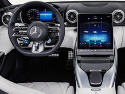 Mercedes Benz AMG SL 43 9 Mercedes-AMG SL 43